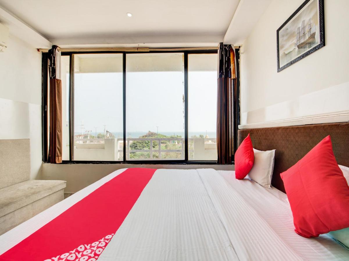 Oyo 69511 Hotel Sea E Pearl ヴィシャーカパトナム エクステリア 写真